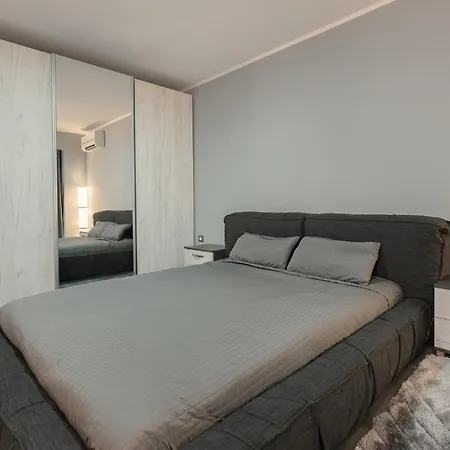 게스트하우스 9 April Village Sea & *