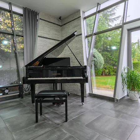 Penzion 9 April Village Sea & Varna